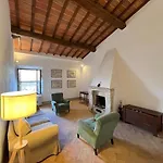 La Casa Di Vignoni Alto